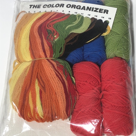 JCA Needle Treasures Needlepoint Kit Sunflowers - Picture 2 of 3